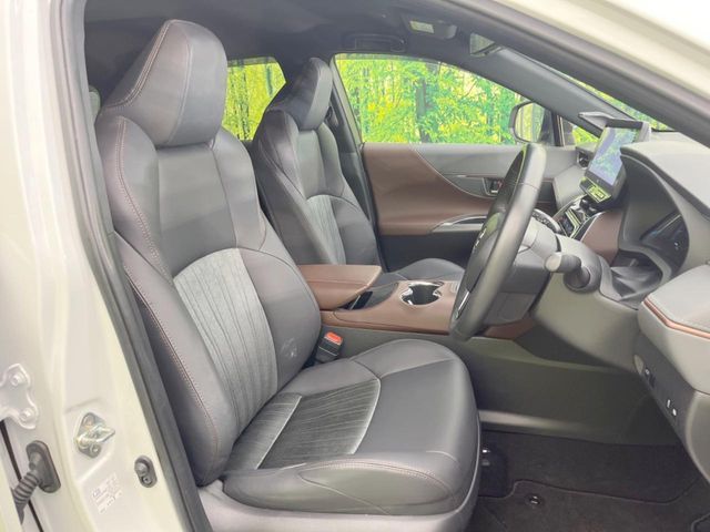 TOYOTA HARRIER 2WD 2024