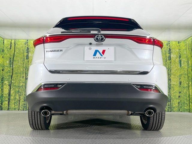 TOYOTA HARRIER 2WD 2024