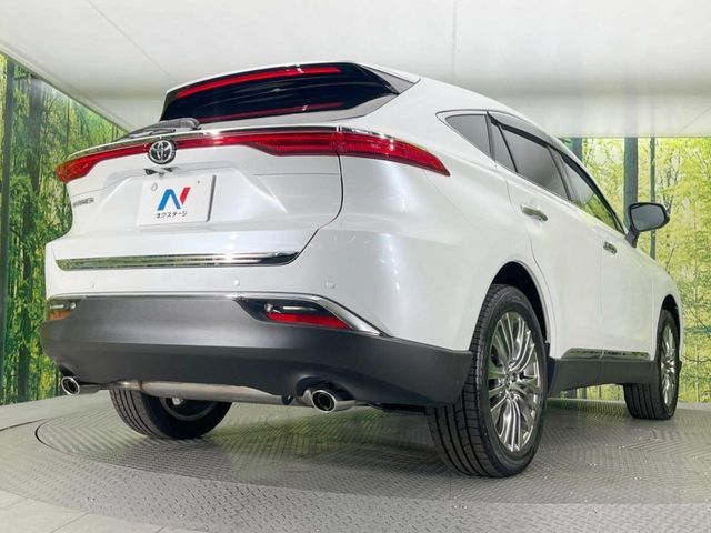 TOYOTA HARRIER 2WD 2024