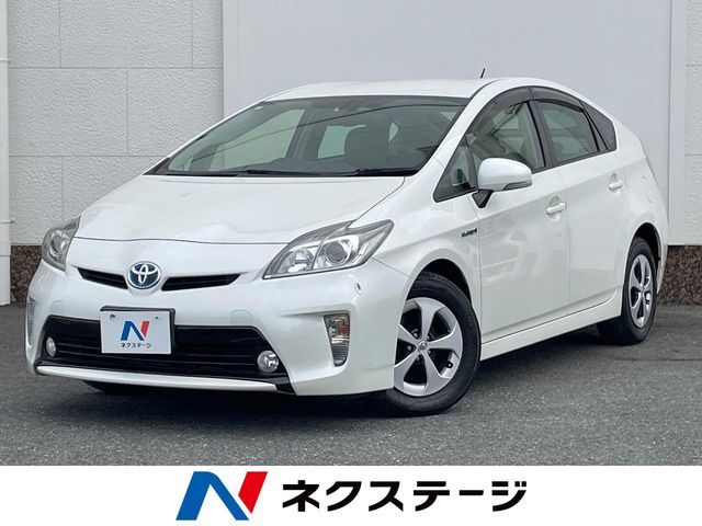 TOYOTA PRIUS 2013