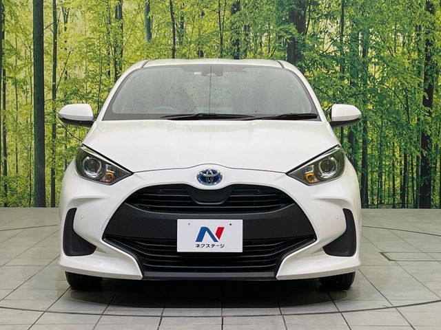 TOYOTA YARIS HYBRID 2022