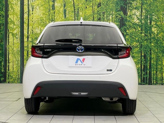 TOYOTA YARIS HYBRID 2022