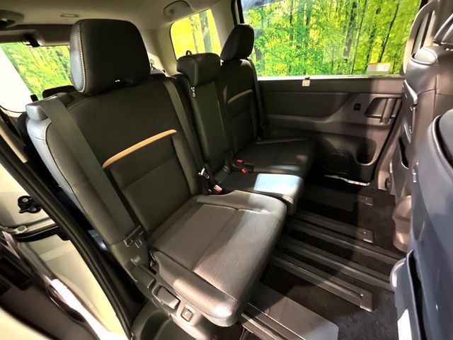 NISSAN SERENA  WG 4WD 2024