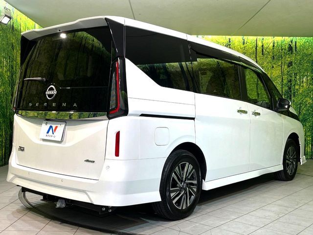 NISSAN SERENA  WG 4WD 2024