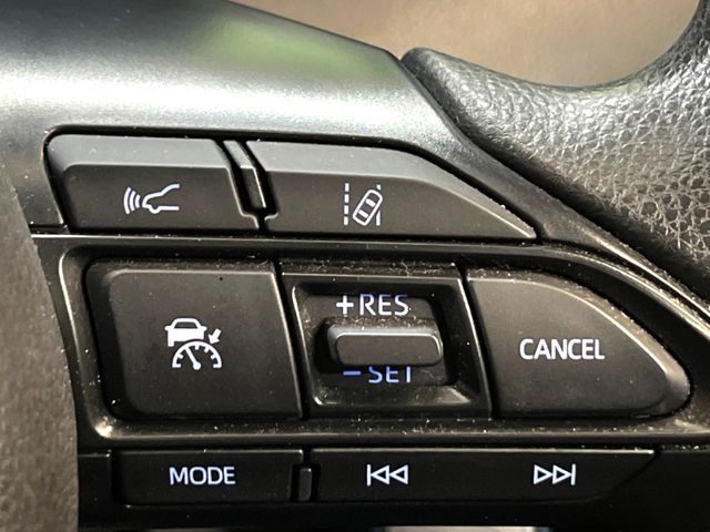 TOYOTA YARIS HYBRID 2022