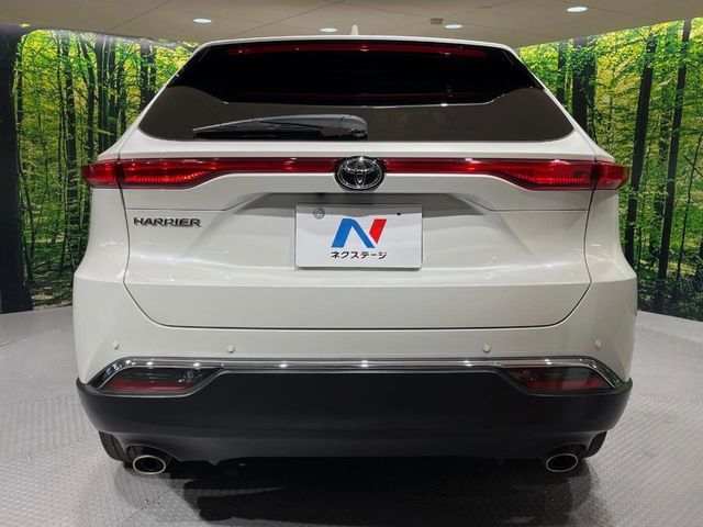 TOYOTA HARRIER 2WD 2021