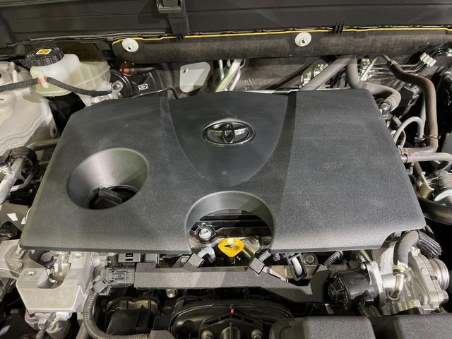 TOYOTA HARRIER 2WD 2021