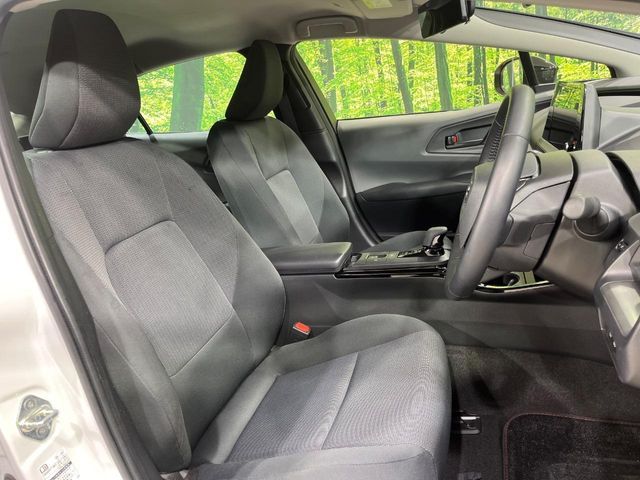 TOYOTA PRIUS 4WD 2023