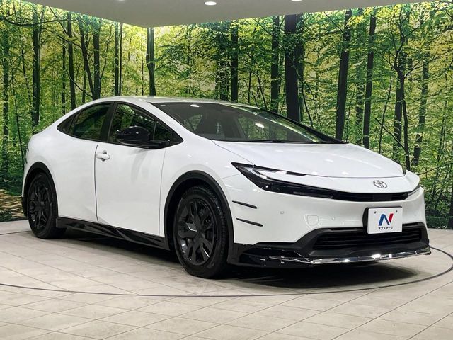 TOYOTA PRIUS 4WD 2023