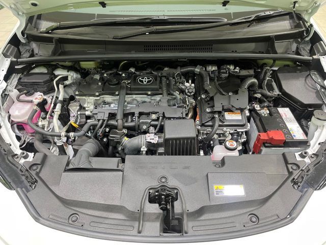 TOYOTA PRIUS 4WD 2023