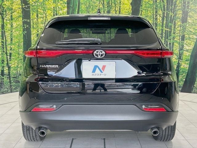 TOYOTA HARRIER 2WD 2023