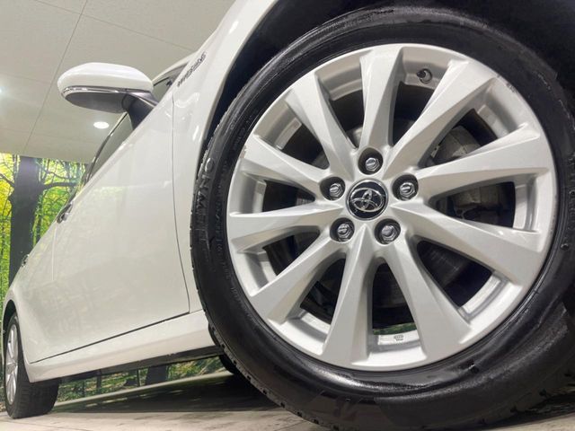 TOYOTA CAMRY HYBRID 2019