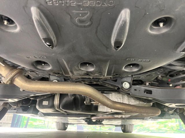 TOYOTA CAMRY HYBRID 2019