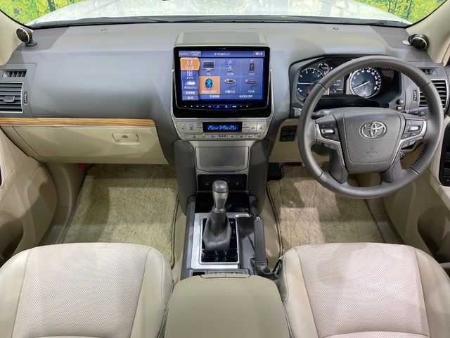 TOYOTA LANDCRUISER PRADO 2023