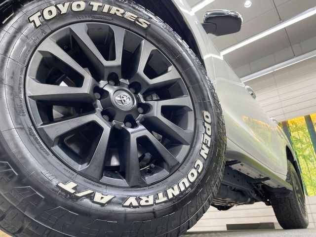 TOYOTA LANDCRUISER PRADO 2023