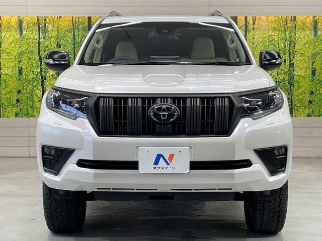 TOYOTA LANDCRUISER PRADO 2023
