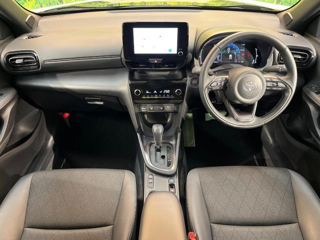 TOYOTA YARIS CROSS 2024