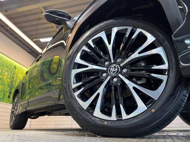 TOYOTA YARIS CROSS 2024