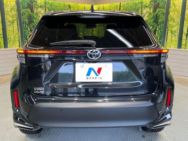 TOYOTA YARIS CROSS 2024