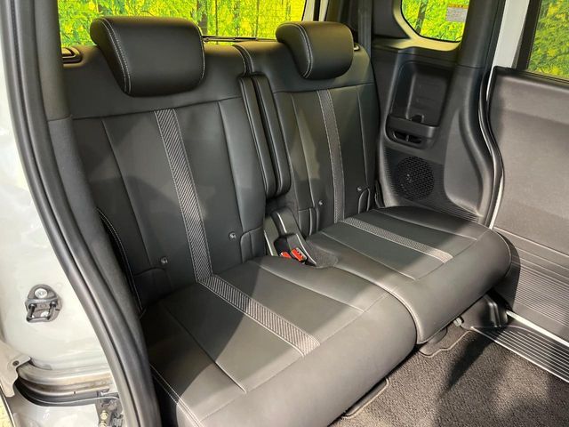 HONDA N BOX CUSTOM 2024