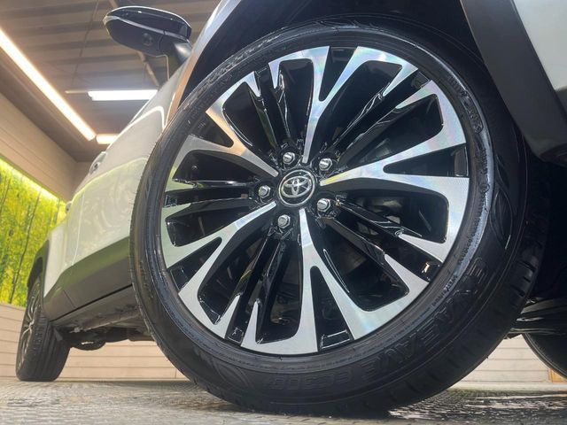 TOYOTA YARIS CROSS 2025