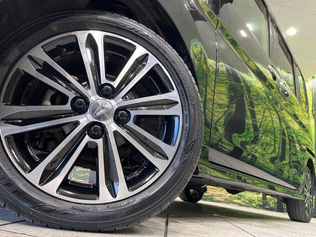 DAIHATSU TANTO CUSTOM 4WD 2017