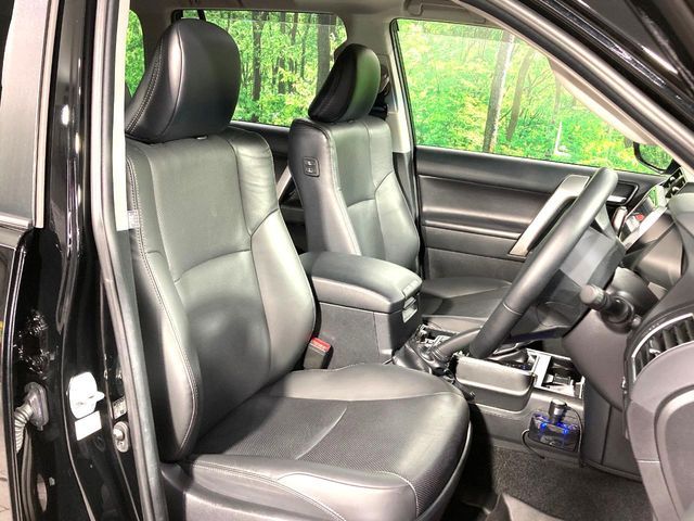 TOYOTA LANDCRUISER PRADO 2022