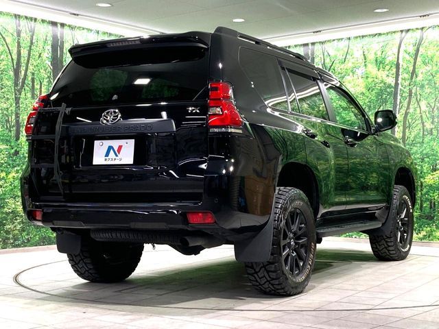 TOYOTA LANDCRUISER PRADO 2022