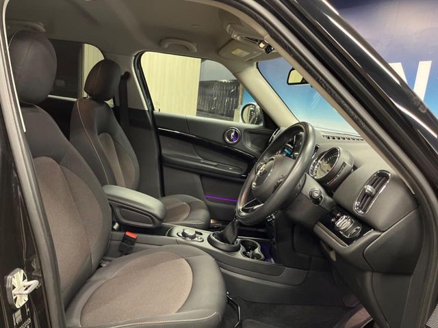 BMW BMW MINI COOPER D CROSSOVER 2018