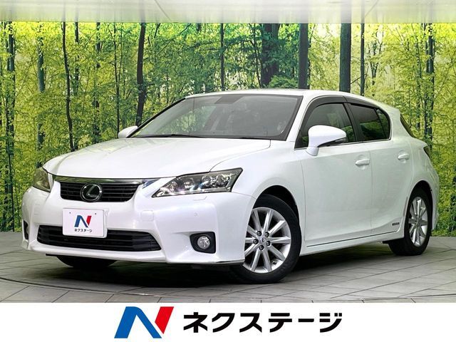 TOYOTA LEXUS CT200h 2011