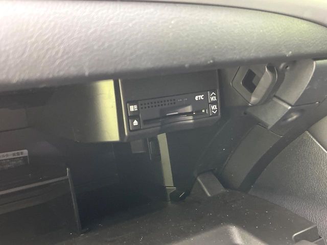 TOYOTA LEXUS CT200h 2011