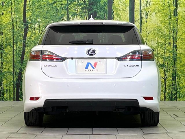 TOYOTA LEXUS CT200h 2011