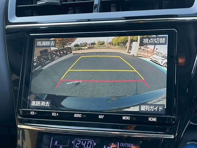 TOYOTA PRIUS Alpha 2019