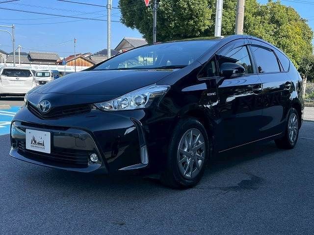 TOYOTA PRIUS Alpha 2019