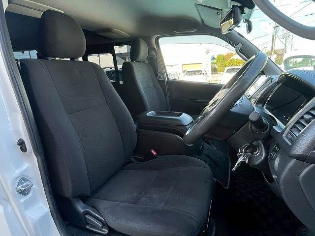 TOYOTA HIACE van 2WD 2020