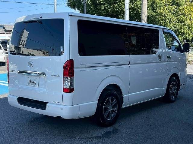 TOYOTA HIACE van 2WD 2020