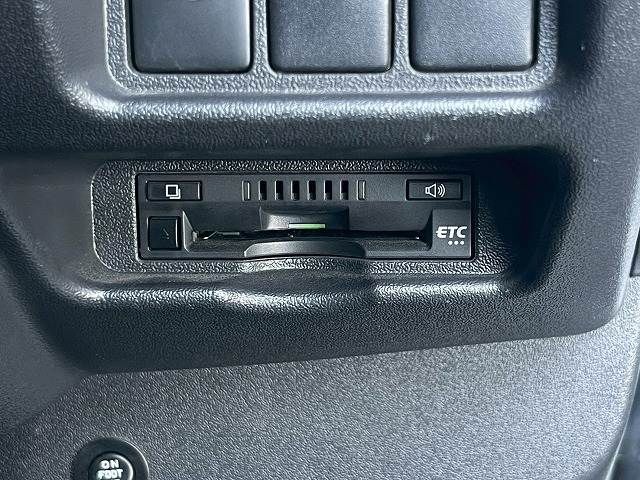 TOYOTA HIACE van 2WD 2021