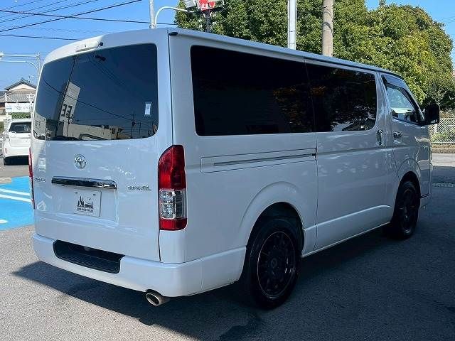 TOYOTA HIACE van 2WD 2021