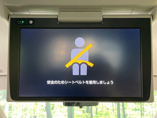 TOYOTA SIENTA HYBRID 2023