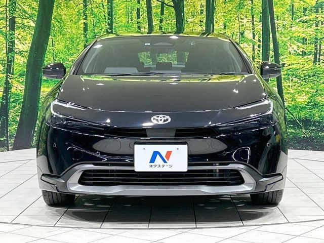 TOYOTA PRIUS 2023