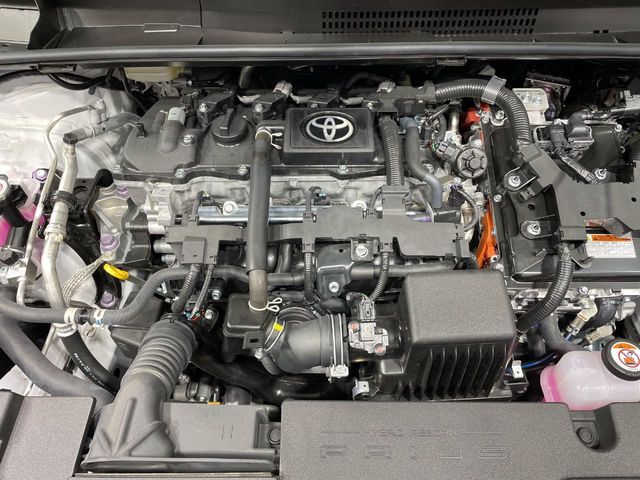 TOYOTA PRIUS 2025