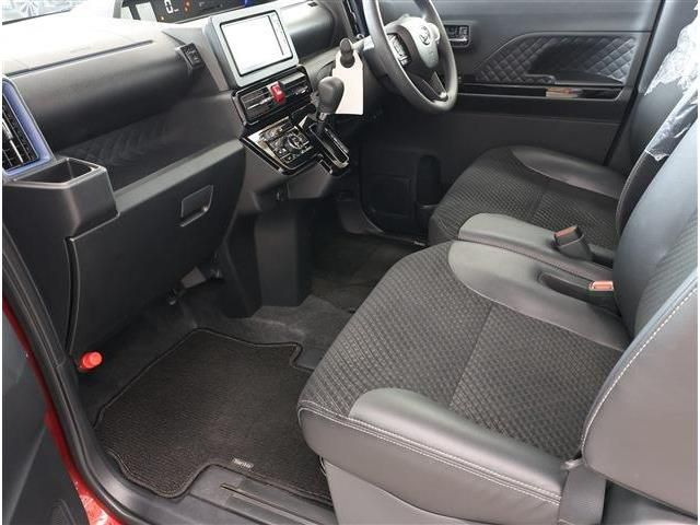 DAIHATSU TANTO CUSTOM 2022