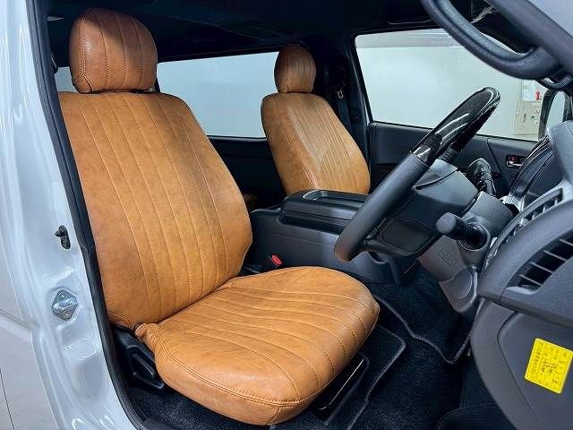 TOYOTA HIACE van 2WD 2022