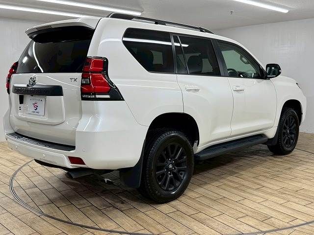 TOYOTA LANDCRUISER PRADO 2023