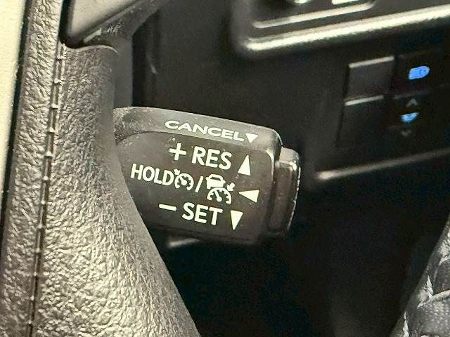 TOYOTA LANDCRUISER PRADO 2023