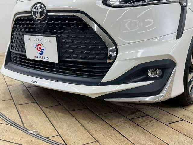 TOYOTA SIENTA 2018