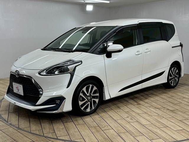 TOYOTA SIENTA 2018