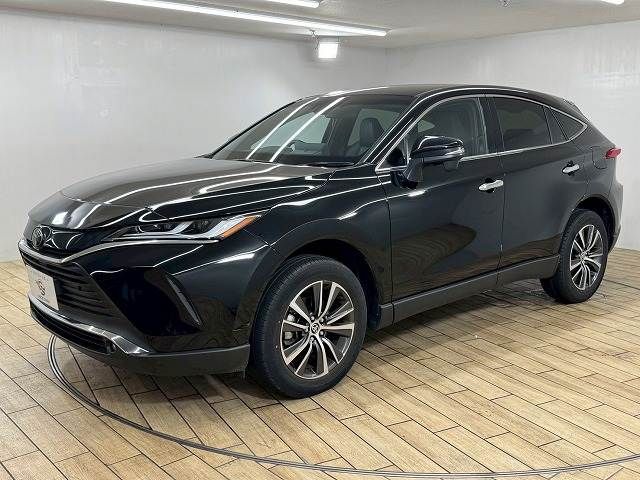 TOYOTA HARRIER 2WD 2024