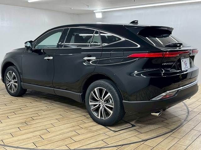 TOYOTA HARRIER 2WD 2024