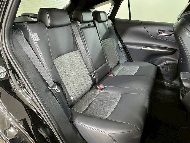 TOYOTA HARRIER 2WD 2024